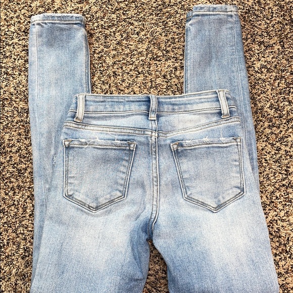 Bridge By Gly Mid Rise Skinny Women's Light Blue Distressed Jeans Sz 23 | EUC - Picture 3 of 5